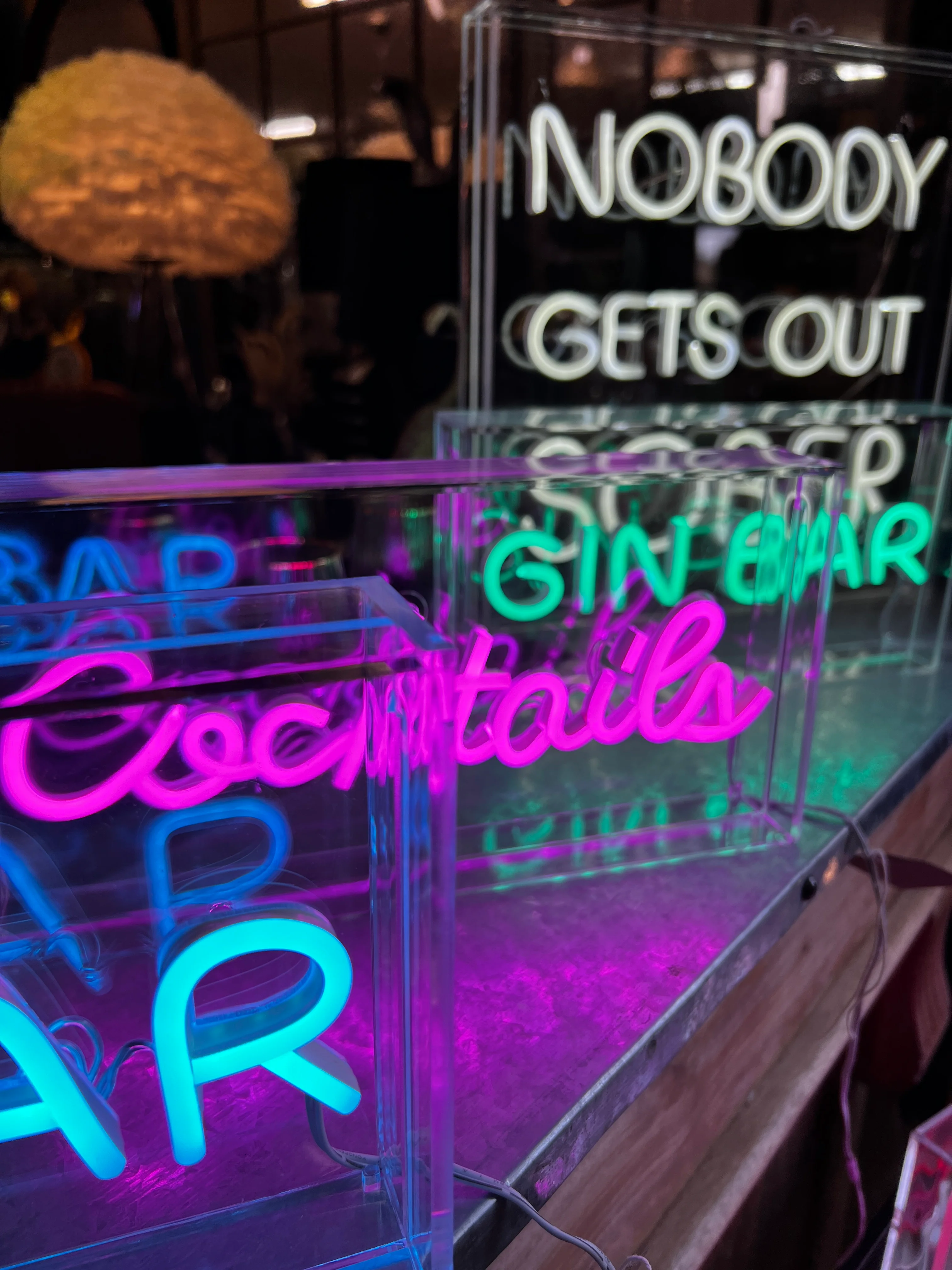 LED Neon Acrylic Light Box - Kitchen Disco - Image 2